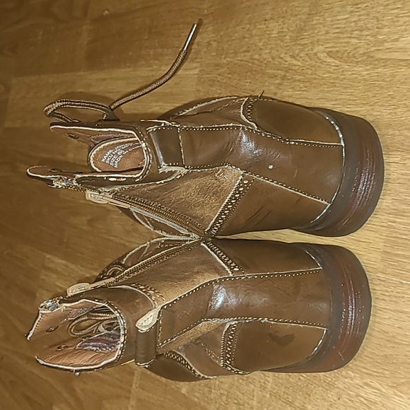 Poplar Fox Brown wingtip boots - Picture 4 of 5